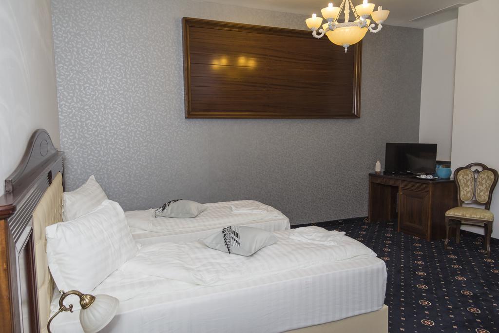 Hotel Pik Elegance Ploieşti Camera foto