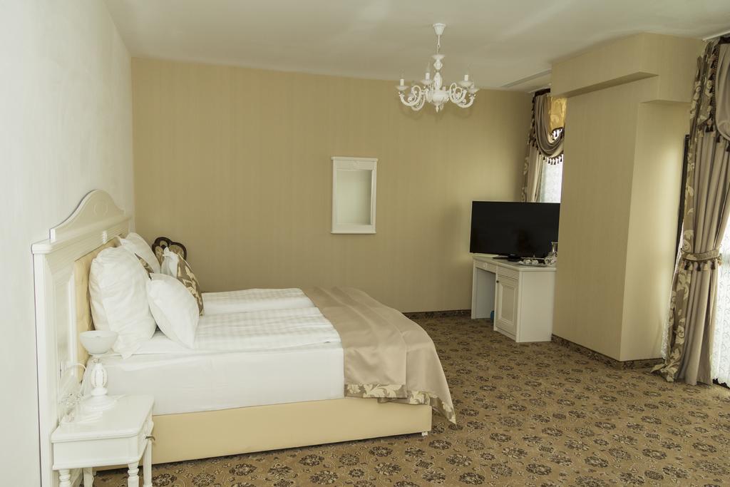 Hotel Pik Elegance Ploieşti Camera foto