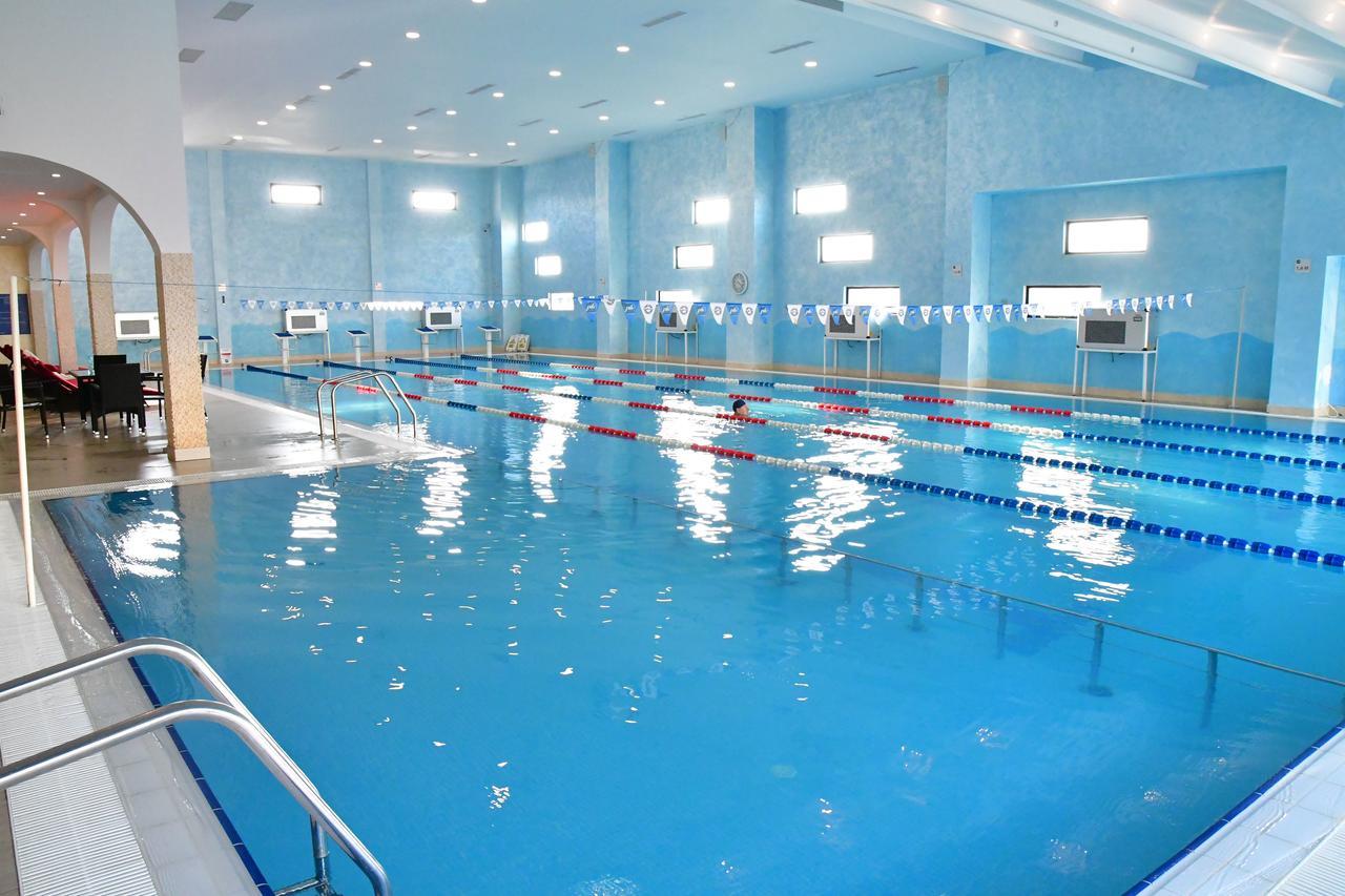 Hotel Pik Elegance Ploieşti Esterno foto
